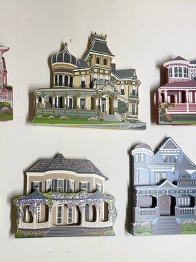 Victorian House Wall Art Set - Neutral & Pastel Colors
